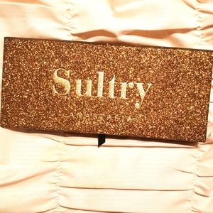 Anastasia Beverly Hills Sultry palette
